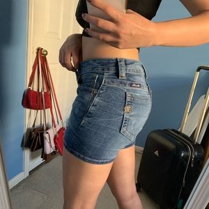 MISS ME MID-RISE SHORTS